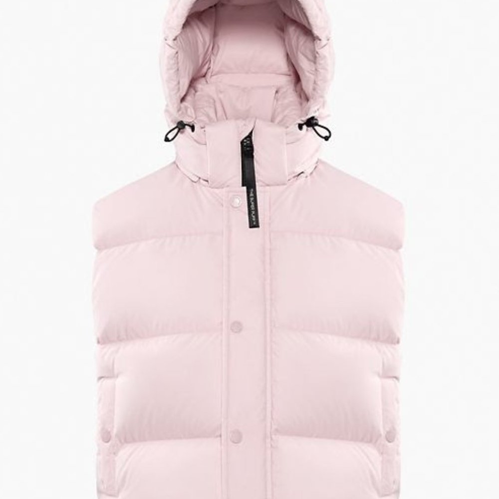 **NWT** Aritzia Superpuff shorty vest